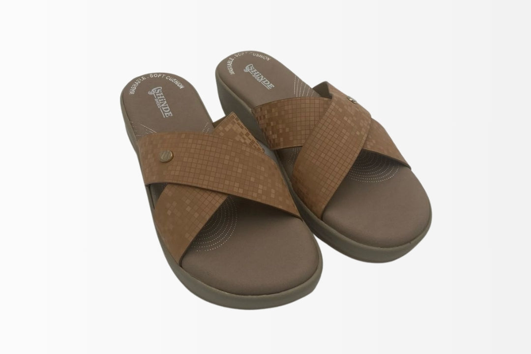 Cross-Strap Sandals with Square Texture